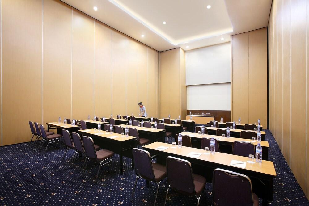 Amaris Hotel Muara Bungo - Jambi Exteriér fotografie